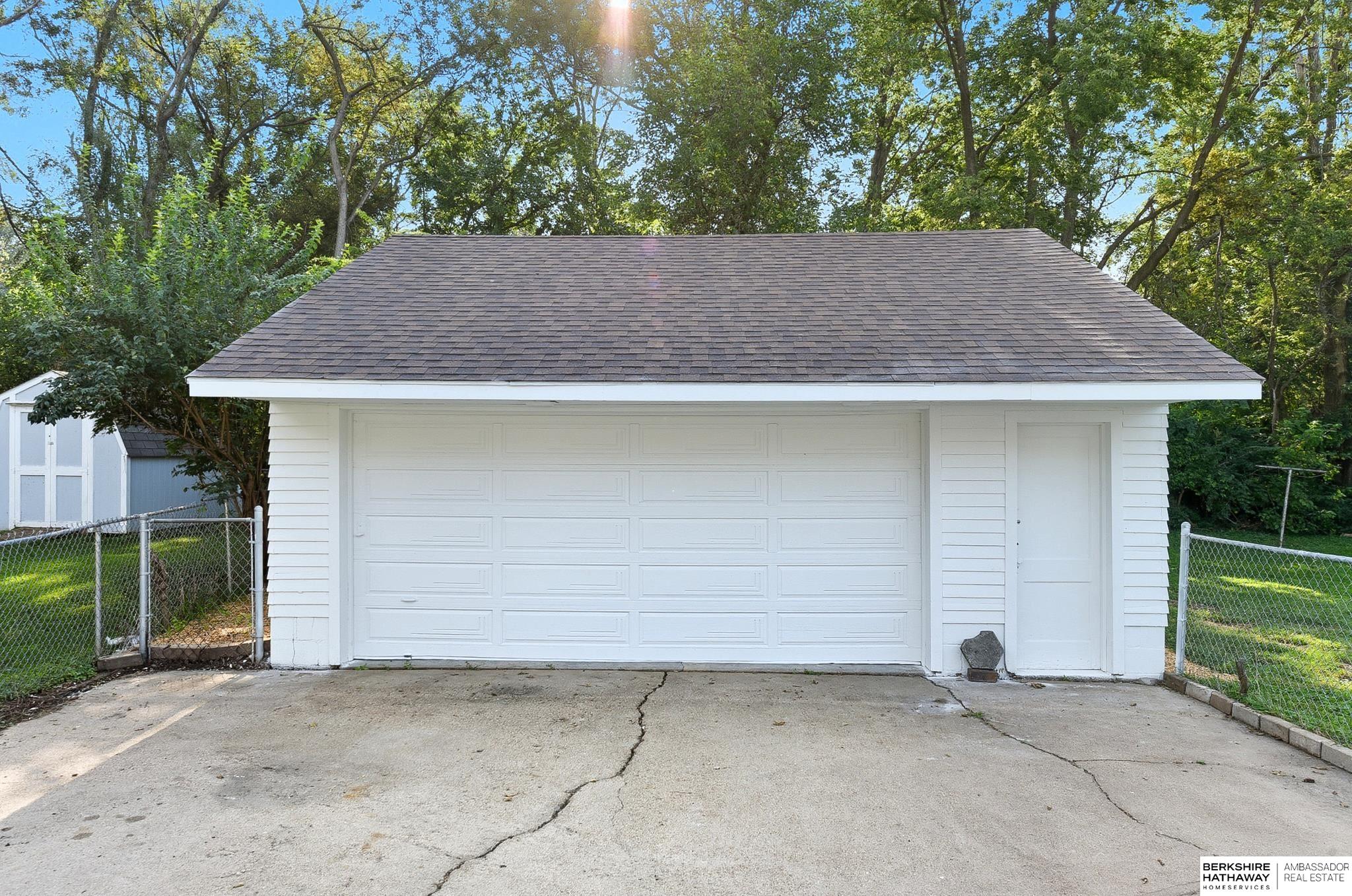 Bellevue, Nebraska 68005, United States, 2 Bedrooms Bedrooms, ,1 BathroomBathrooms,Residential,Active,211316