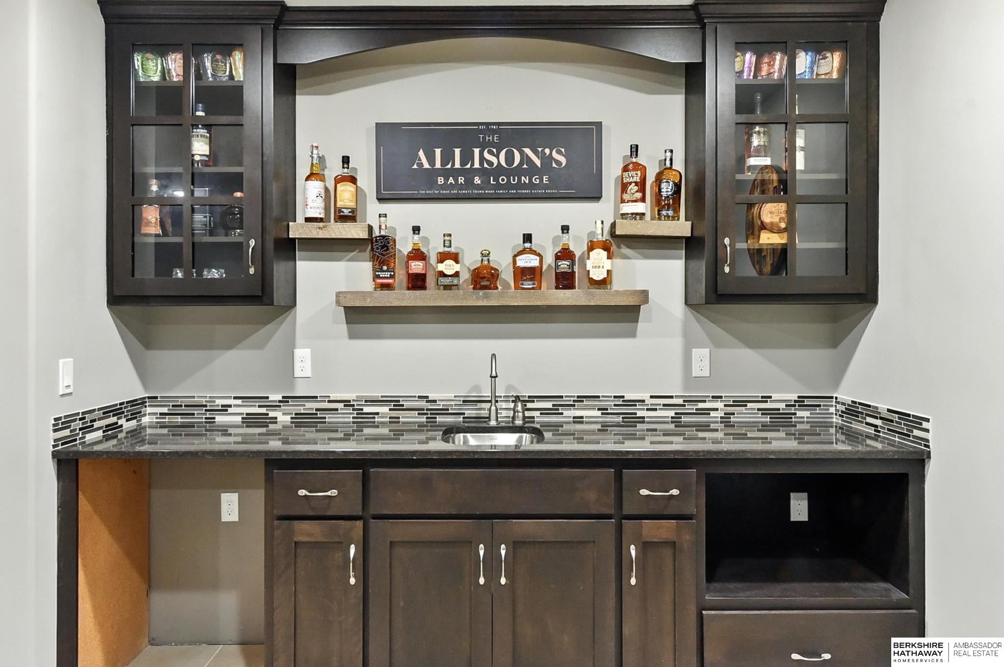 Omaha, Nebraska 68136, United States, 3 Bedrooms Bedrooms, ,3 BathroomsBathrooms,Residential,Active,248059