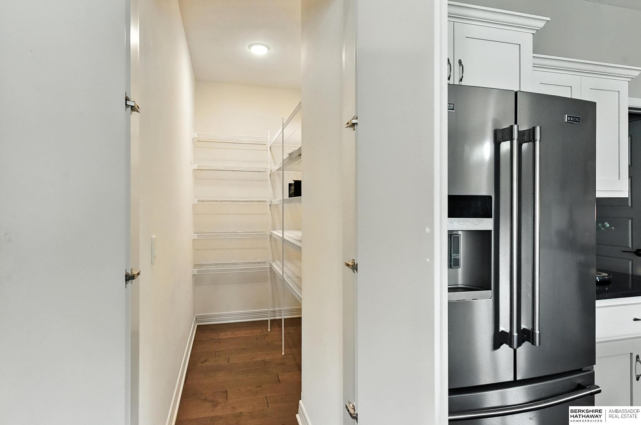 Omaha, Nebraska 68136, United States, 3 Bedrooms Bedrooms, ,3 BathroomsBathrooms,Residential,Active,248059