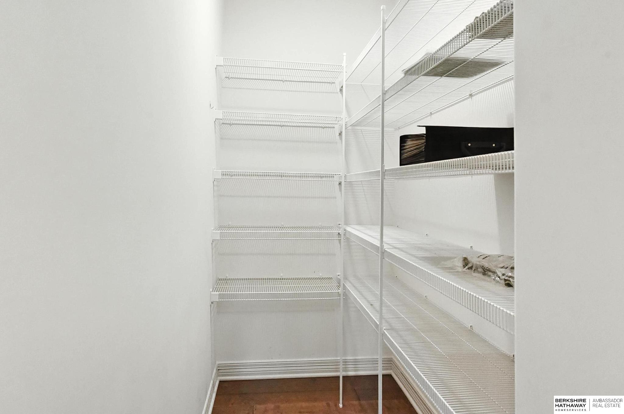 Omaha, Nebraska 68136, United States, 3 Bedrooms Bedrooms, ,3 BathroomsBathrooms,Residential,Active,248059