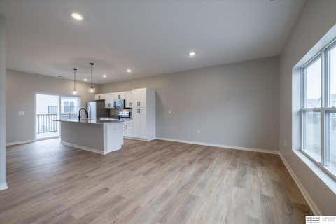 Photo of 5407 S 208 Court, Elkhorn, NE 68022 (MLS # 22535396)
