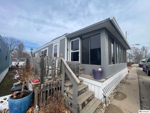 Photo of 3101 Washington Street #lot 69, Bellevue, NE 68005 (MLS # 22605601)