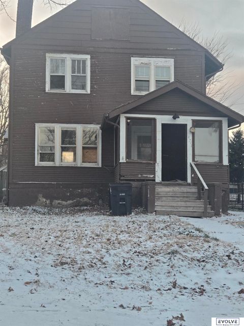 Photo of 4716 N 31St Avenue, Omaha, NE 68111 (MLS # 22534983)