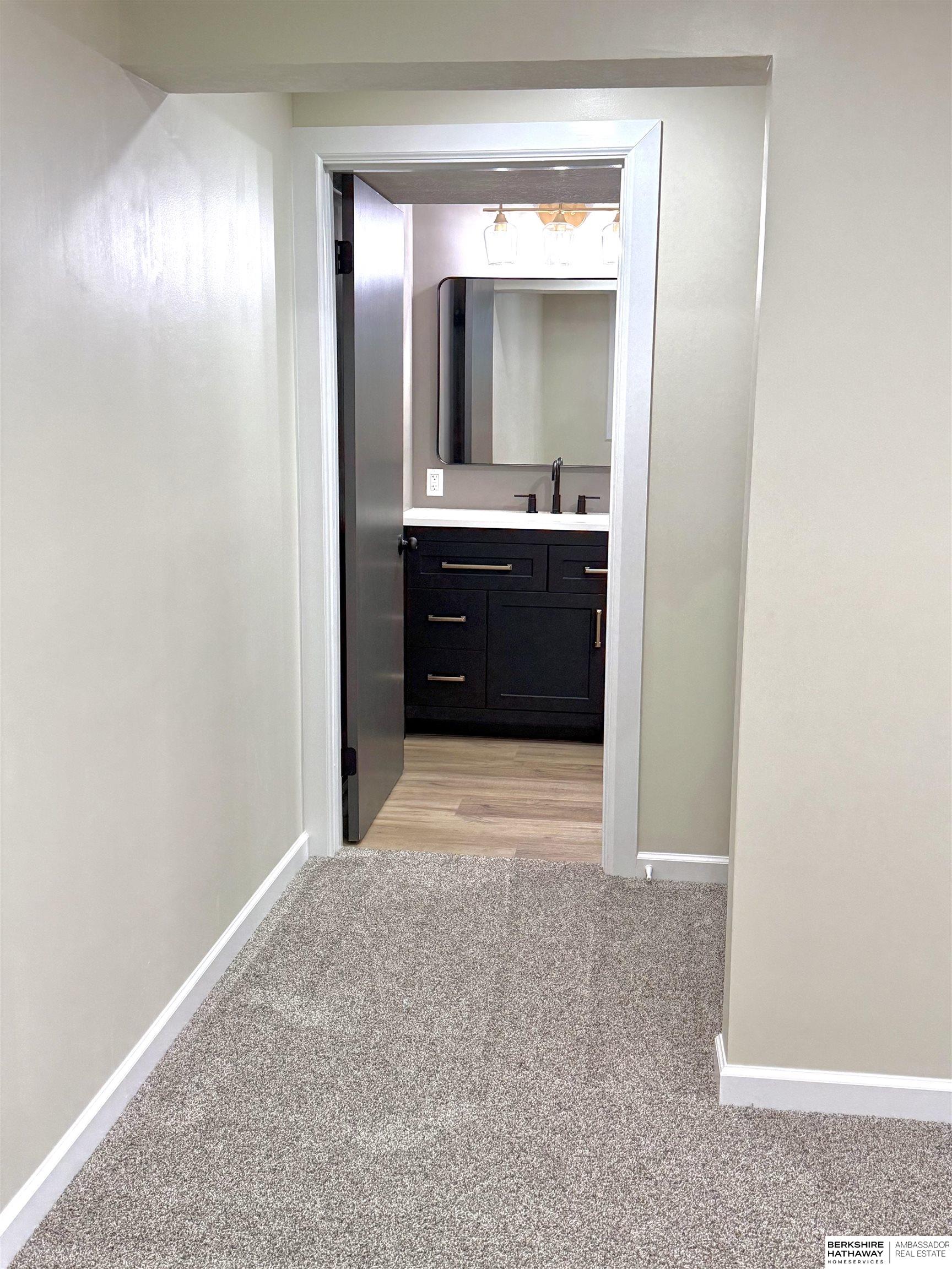 Council Bluffs, Iowa 51503, United States, 5 Bedrooms Bedrooms, ,4 BathroomsBathrooms,Residential,Active,197613