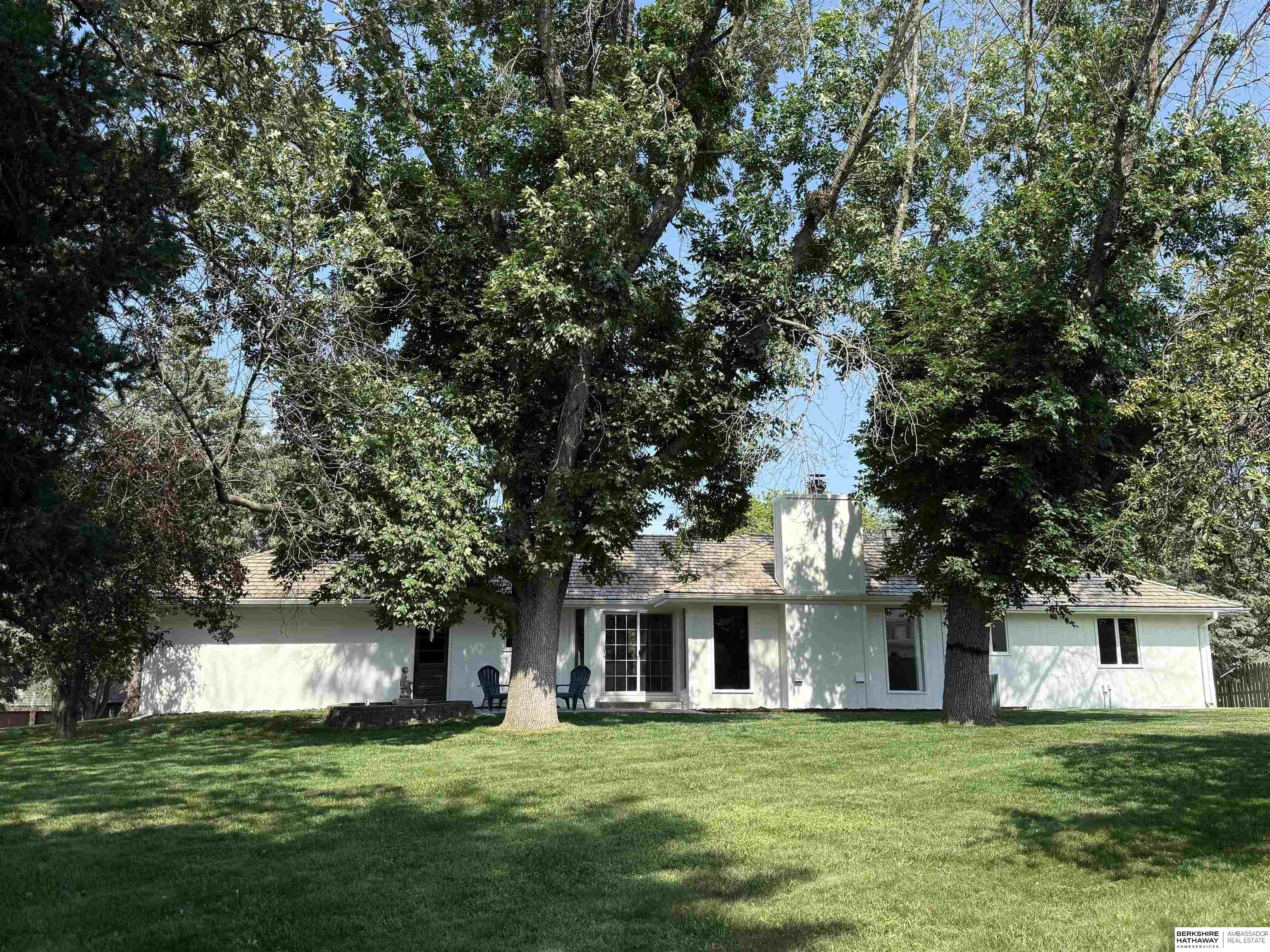 Council Bluffs, Iowa 51503, United States, 5 Bedrooms Bedrooms, ,4 BathroomsBathrooms,Residential,Active,197613