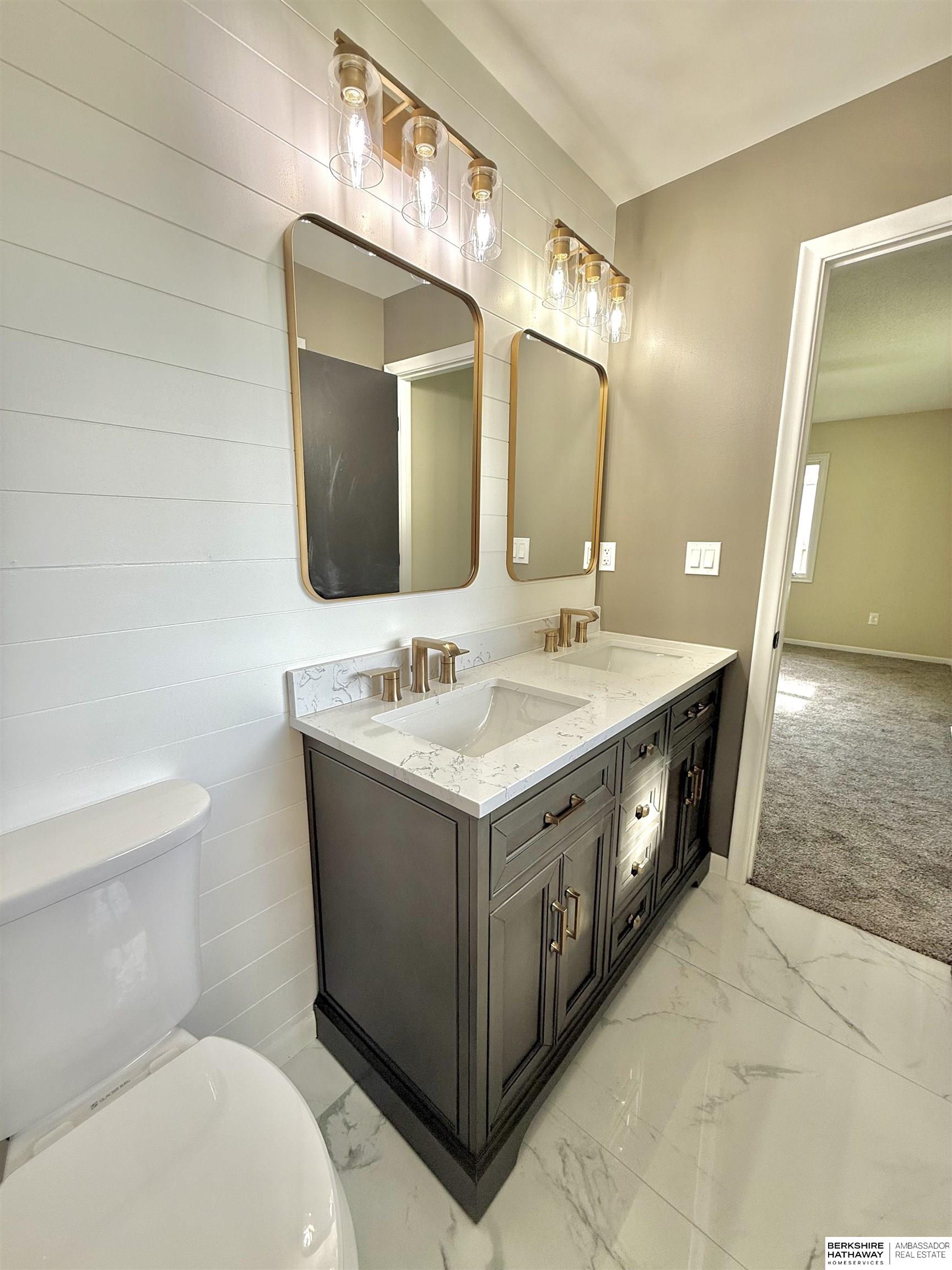 Council Bluffs, Iowa 51503, United States, 5 Bedrooms Bedrooms, ,4 BathroomsBathrooms,Residential,Active,197613