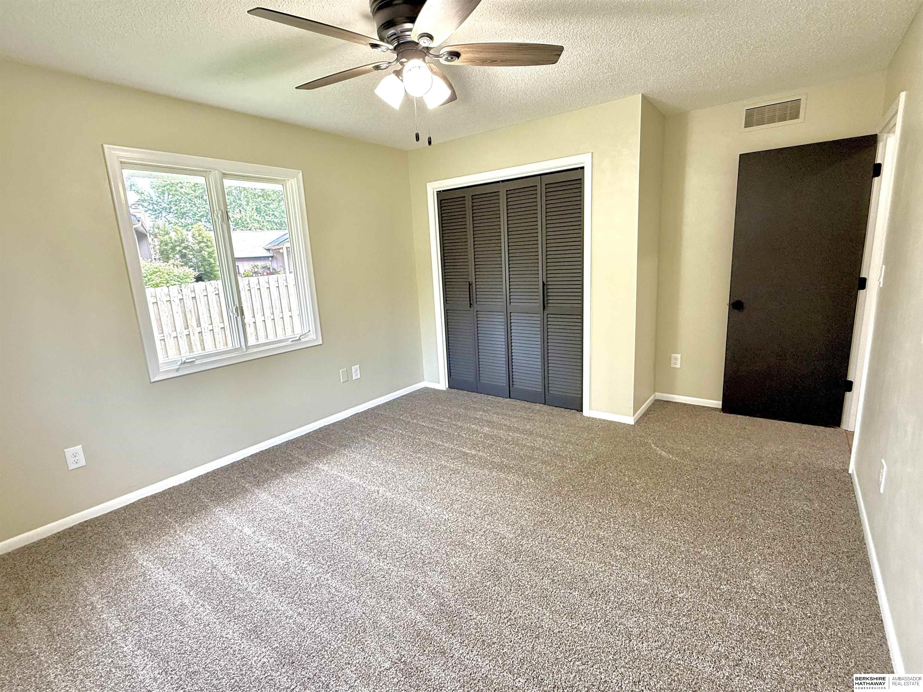 Council Bluffs, Iowa 51503, United States, 5 Bedrooms Bedrooms, ,4 BathroomsBathrooms,Residential,Active,197613