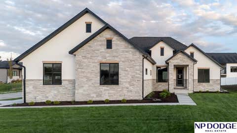 Photo of 8909 Appaloosa Lane, Lincoln, NE 68520 (MLS # 22620929)