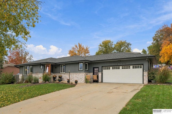 15702 N 2ND ST, BENNINGTON, NE 68007 - Image 2f1f5052ba36e55ee9c7aafaf502c2d0/977926913