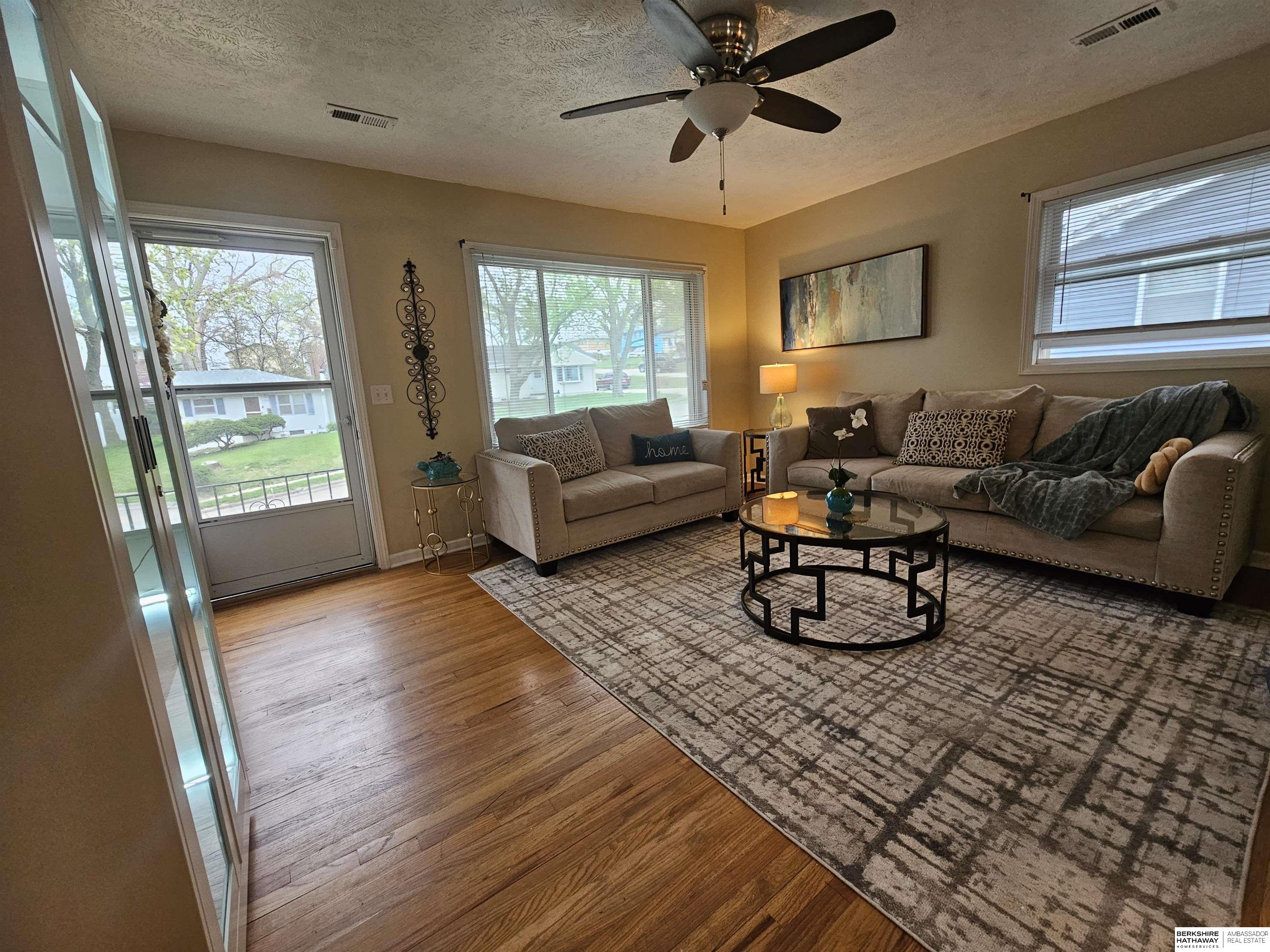 Omaha, Nebraska 68104, United States, 3 Bedrooms Bedrooms, ,2 BathroomsBathrooms,Residential,Pending,116467