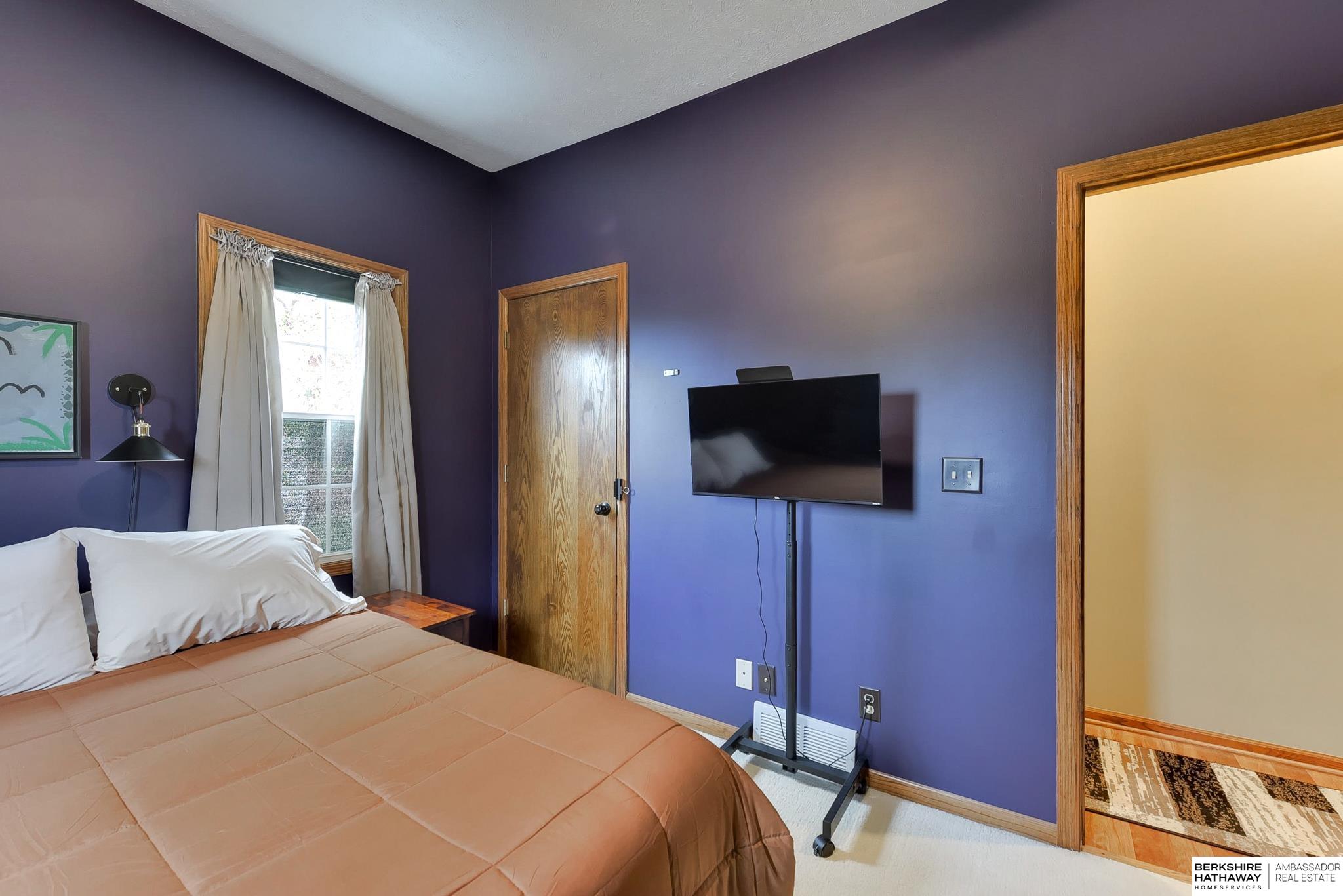 Omaha, Nebraska 68105, United States, 1 Bedroom Bedrooms, ,1 BathroomBathrooms,Residential,Active,124721