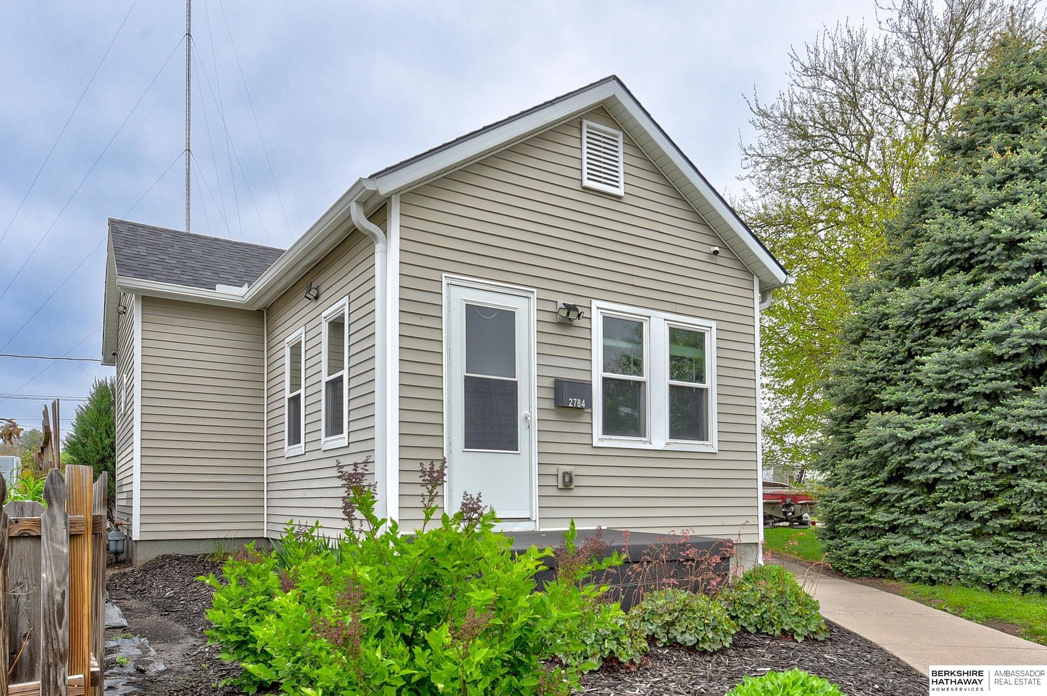 Omaha, Nebraska 68105, United States, 1 Bedroom Bedrooms, ,1 BathroomBathrooms,Residential,Active,124721