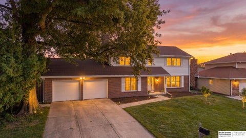 Photo of 413 S 212 Street, Omaha, NE 68022 (MLS # 22627353)