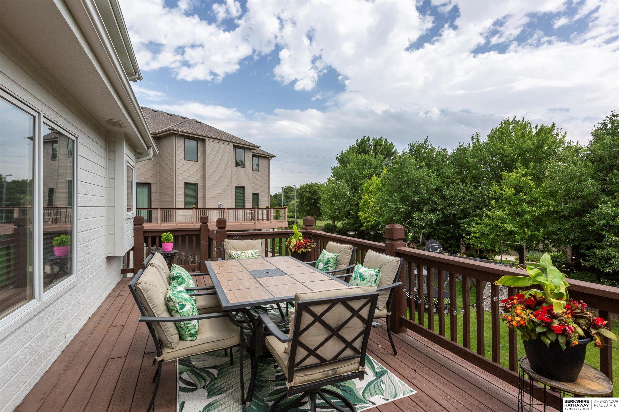 Omaha, Nebraska 68130, United States, 4 Bedrooms Bedrooms, ,4 BathroomsBathrooms,Residential,Active,171233