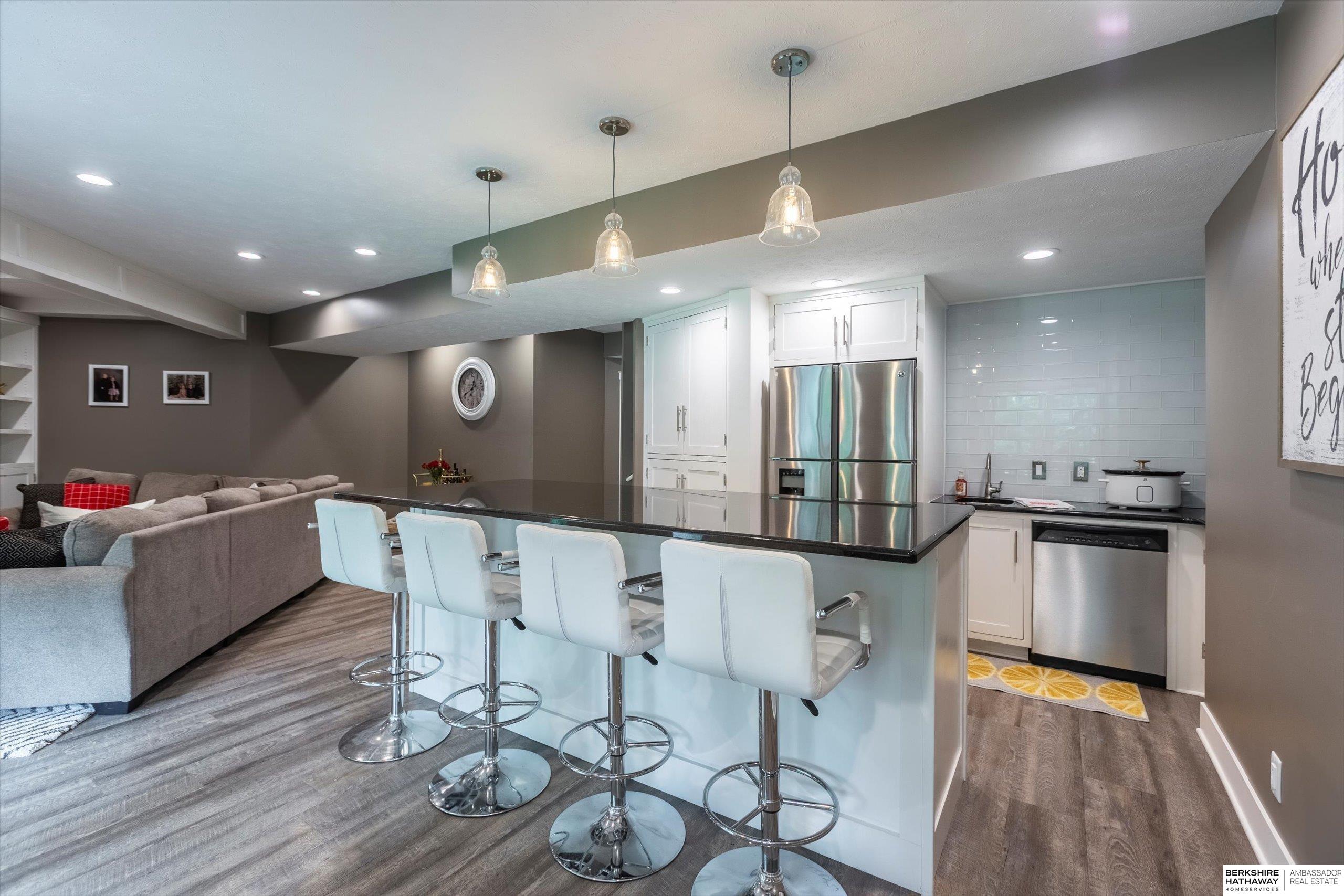 Omaha, Nebraska 68130, United States, 4 Bedrooms Bedrooms, ,4 BathroomsBathrooms,Residential,Active,171233