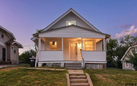 Photo of 4276 Binney Street, Omaha, NE 68111 (MLS # 22606444)