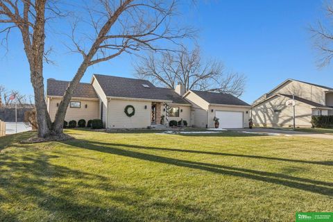 Photo of 5244 Ventura Drive, Fremont, NE 68025 (MLS # 22535334)