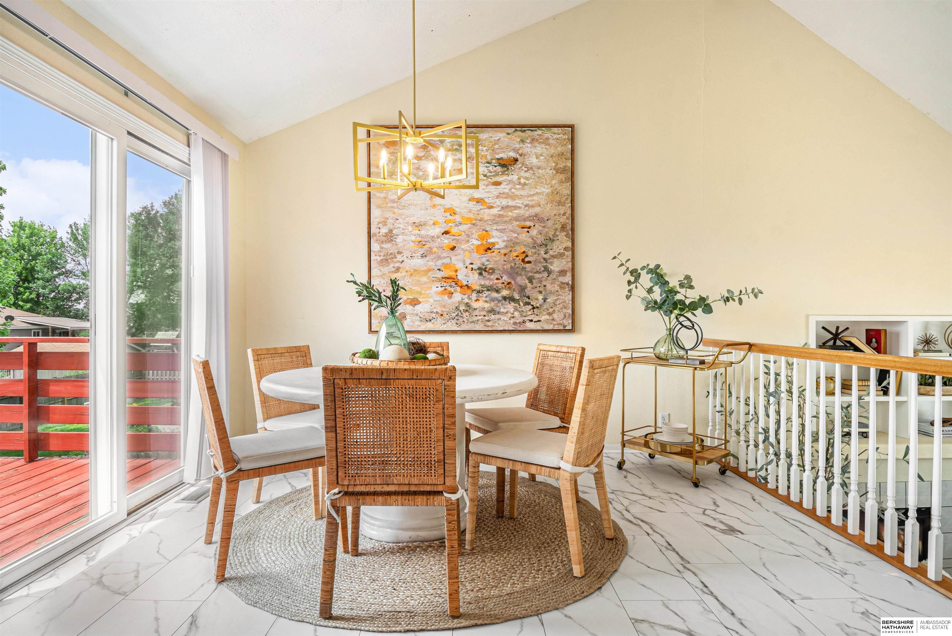 Papillion, Nebraska 68133, United States, 3 Bedrooms Bedrooms, ,2 BathroomsBathrooms,Residential,Pending,154997