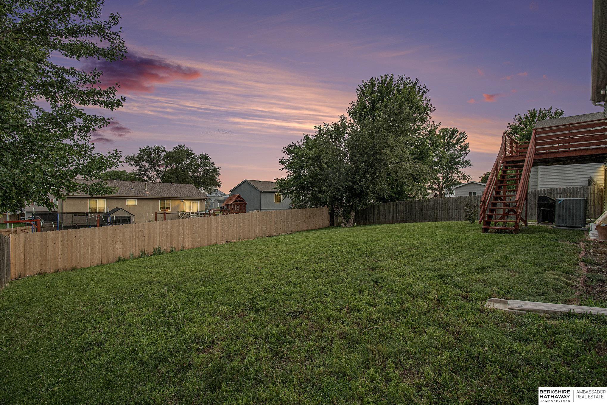 Papillion, Nebraska 68133, United States, 3 Bedrooms Bedrooms, ,2 BathroomsBathrooms,Residential,Pending,154997