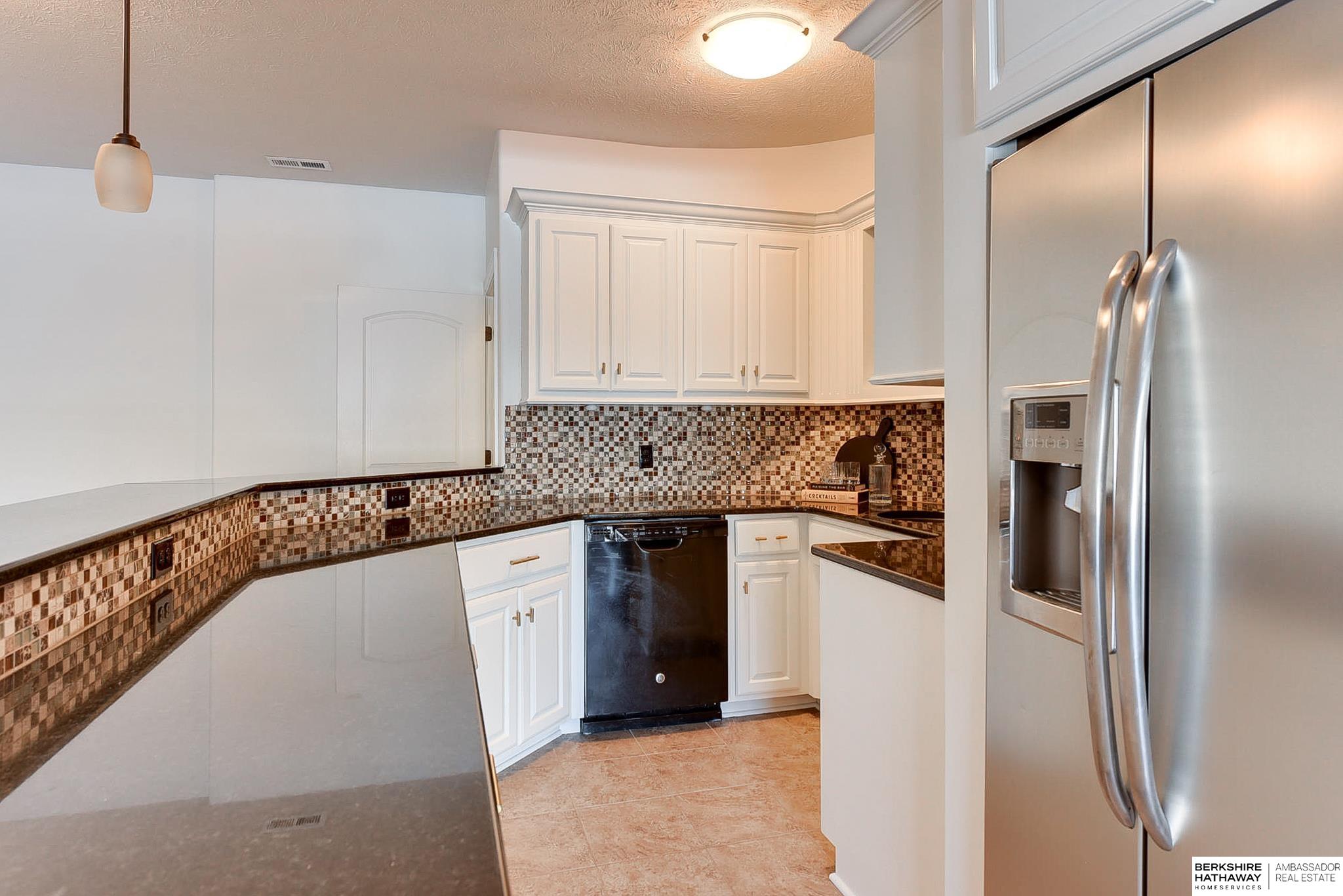 Elkhorn, Nebraska 68022, United States, 6 Bedrooms Bedrooms, ,5 BathroomsBathrooms,Residential,Active,101470