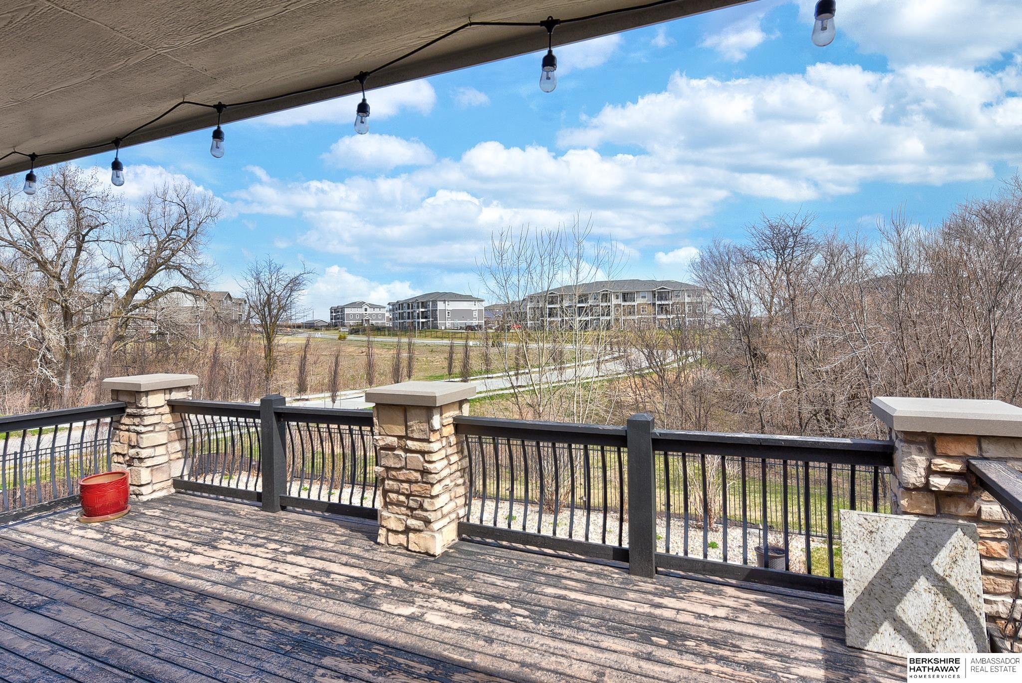 Elkhorn, Nebraska 68022, United States, 6 Bedrooms Bedrooms, ,5 BathroomsBathrooms,Residential,Active,101470