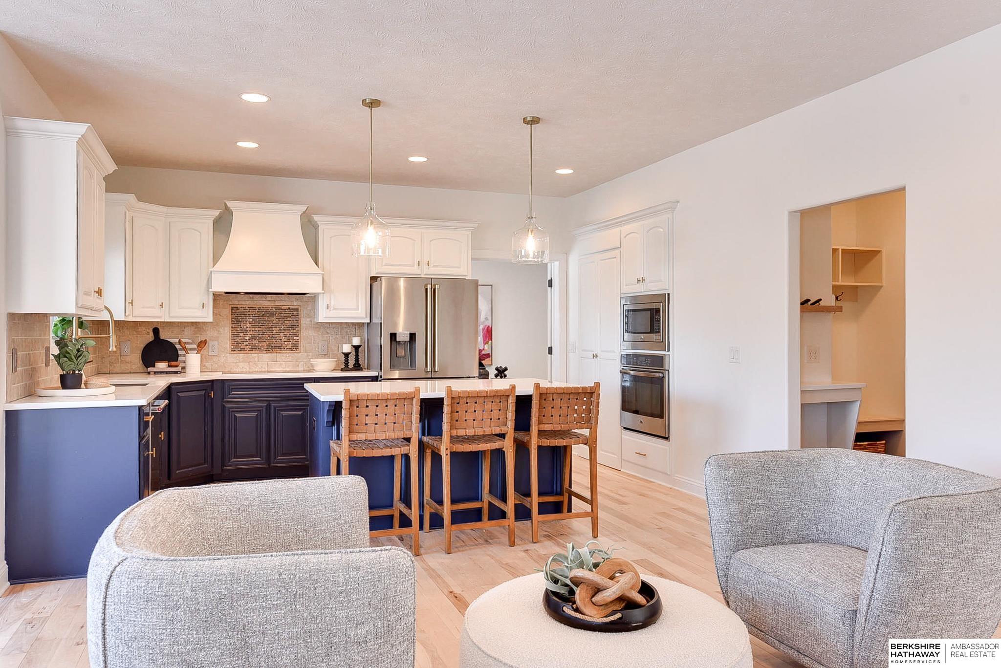 Elkhorn, Nebraska 68022, United States, 6 Bedrooms Bedrooms, ,5 BathroomsBathrooms,Residential,Active,101470