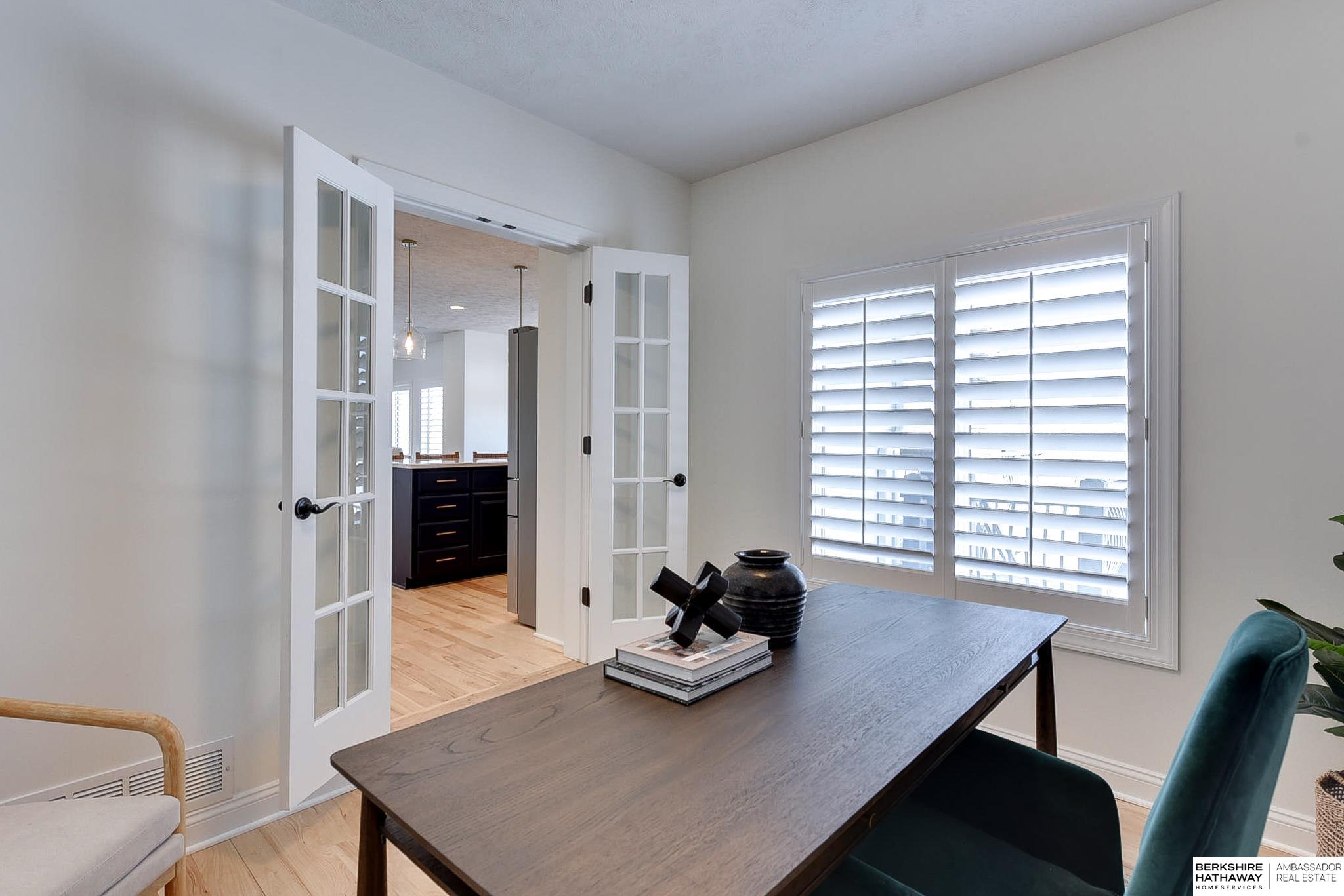 Elkhorn, Nebraska 68022, United States, 6 Bedrooms Bedrooms, ,5 BathroomsBathrooms,Residential,Active,101470