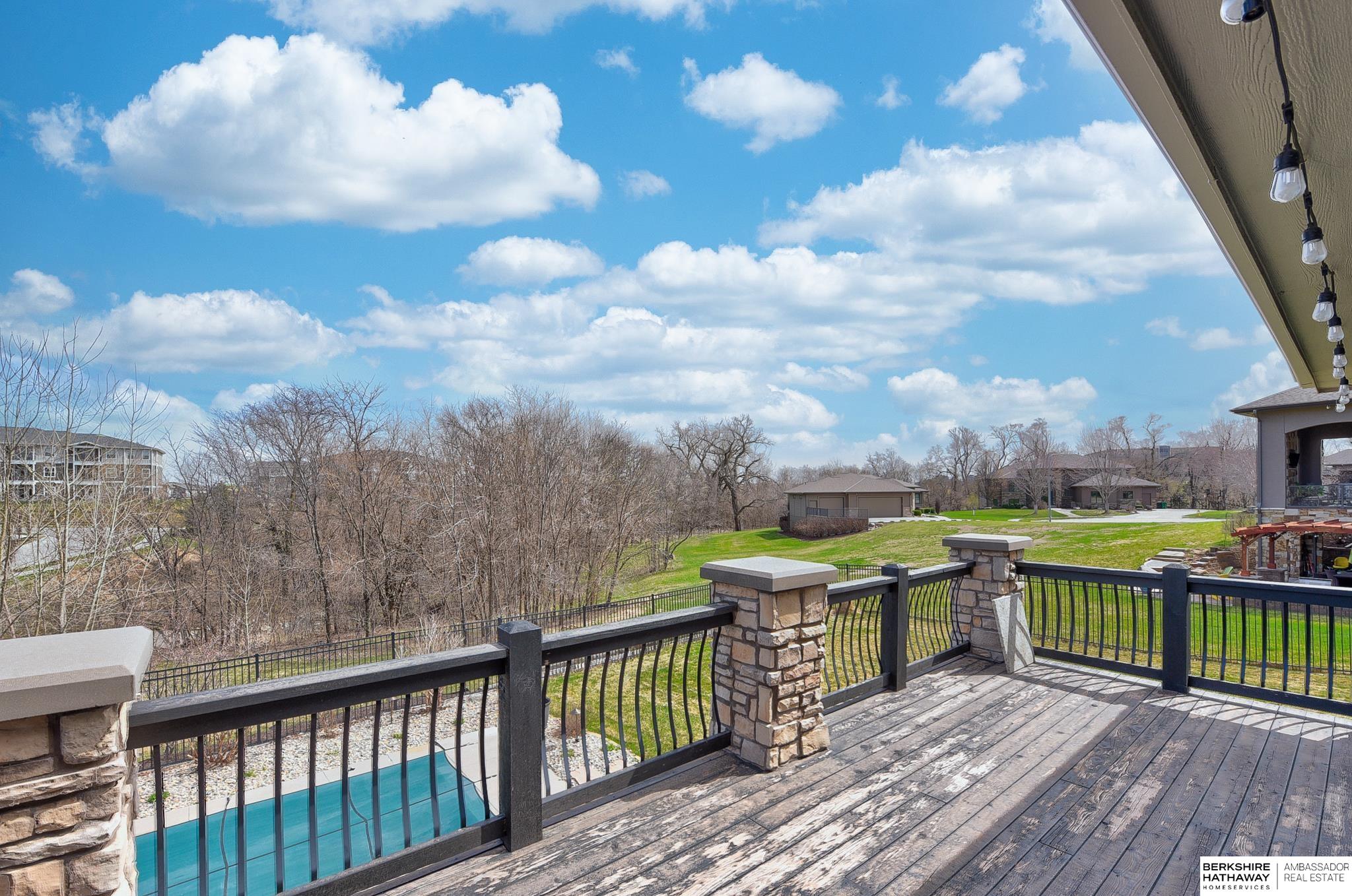 Elkhorn, Nebraska 68022, United States, 6 Bedrooms Bedrooms, ,5 BathroomsBathrooms,Residential,Active,101470