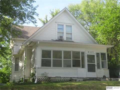 Photo of 3117 Corby Street, Omaha, NE 68111 (MLS # 22610587)