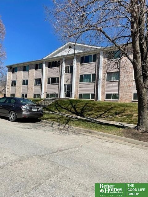 Photo of 151 N 41st Street, Omaha, NE 68131 (MLS # 22600586)