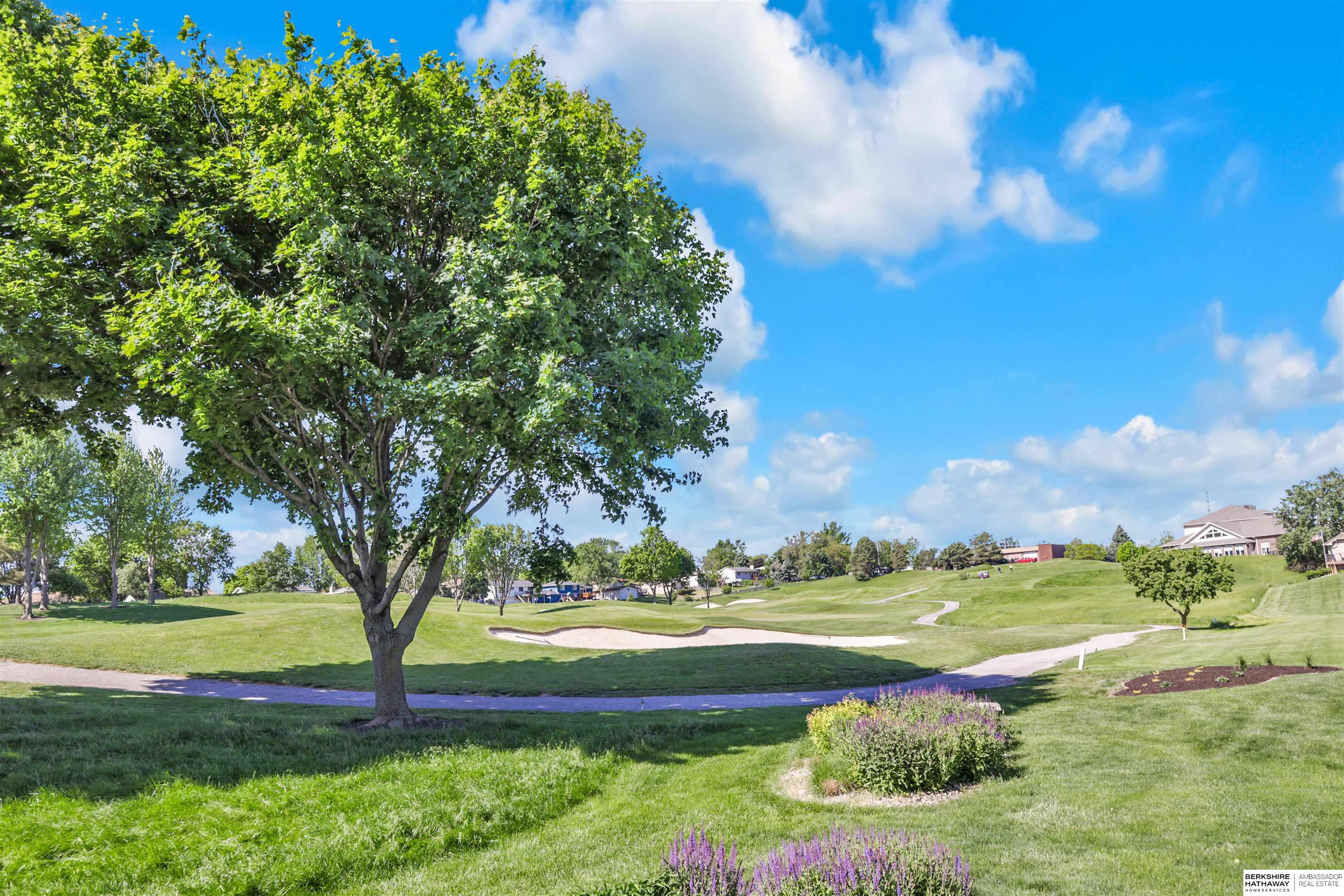 Omaha, Nebraska 68164, United States, 3 Bedrooms Bedrooms, ,2 BathroomsBathrooms,Residential,Pending,133798