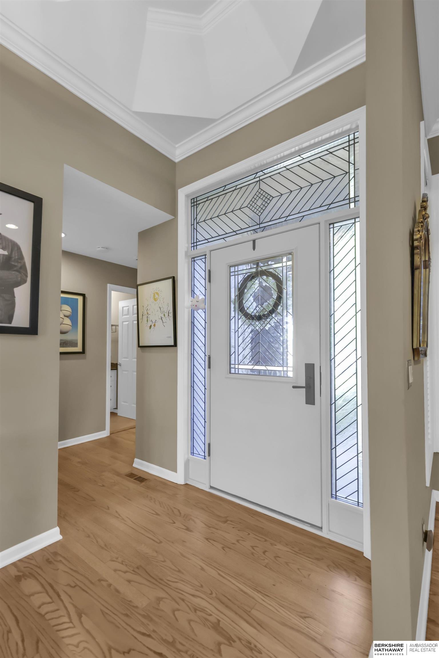 Omaha, Nebraska 68164, United States, 3 Bedrooms Bedrooms, ,2 BathroomsBathrooms,Residential,Pending,133798