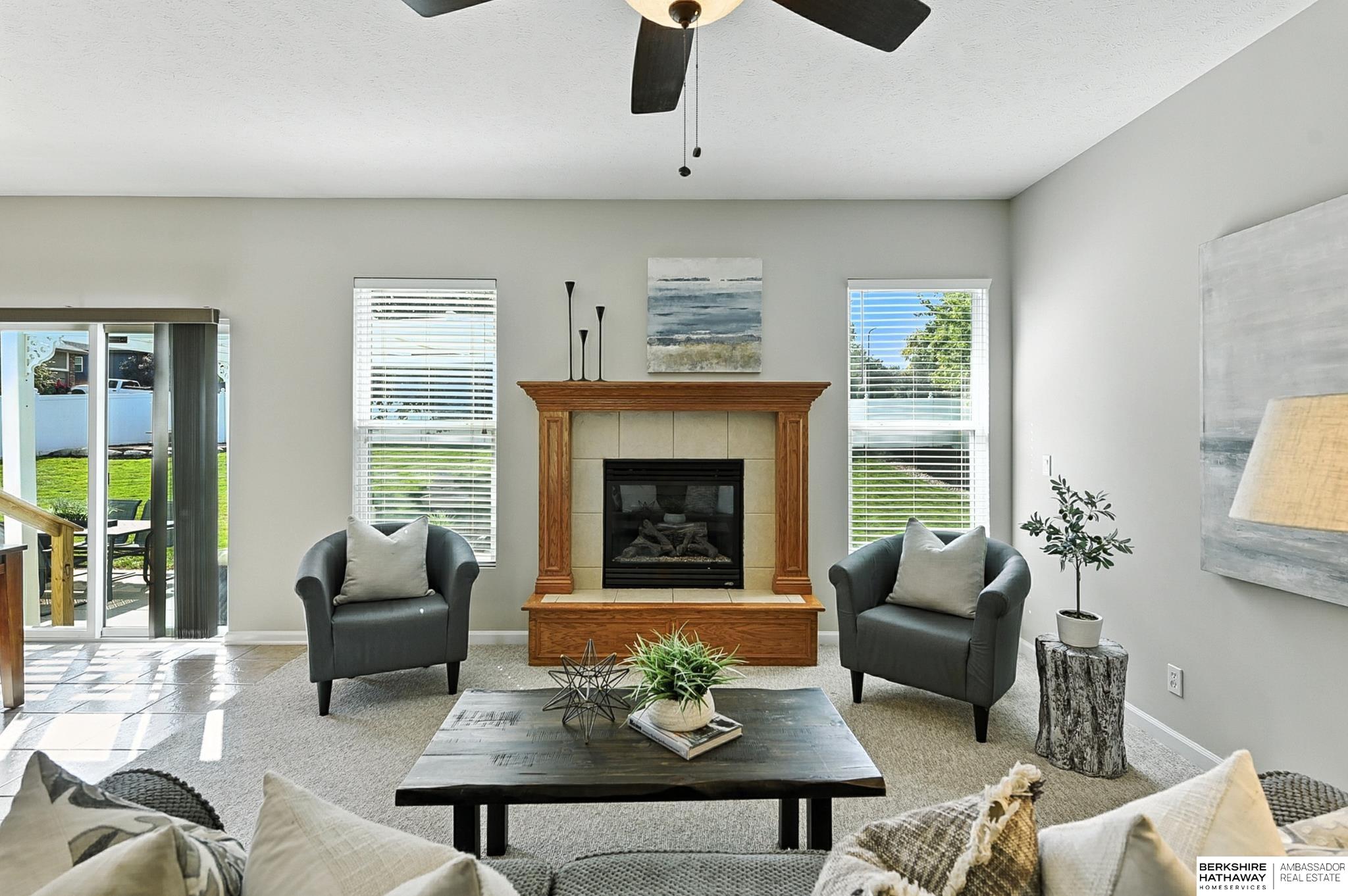 Omaha, Nebraska 68136, United States, 4 Bedrooms Bedrooms, ,3 BathroomsBathrooms,Residential,Pending,199051