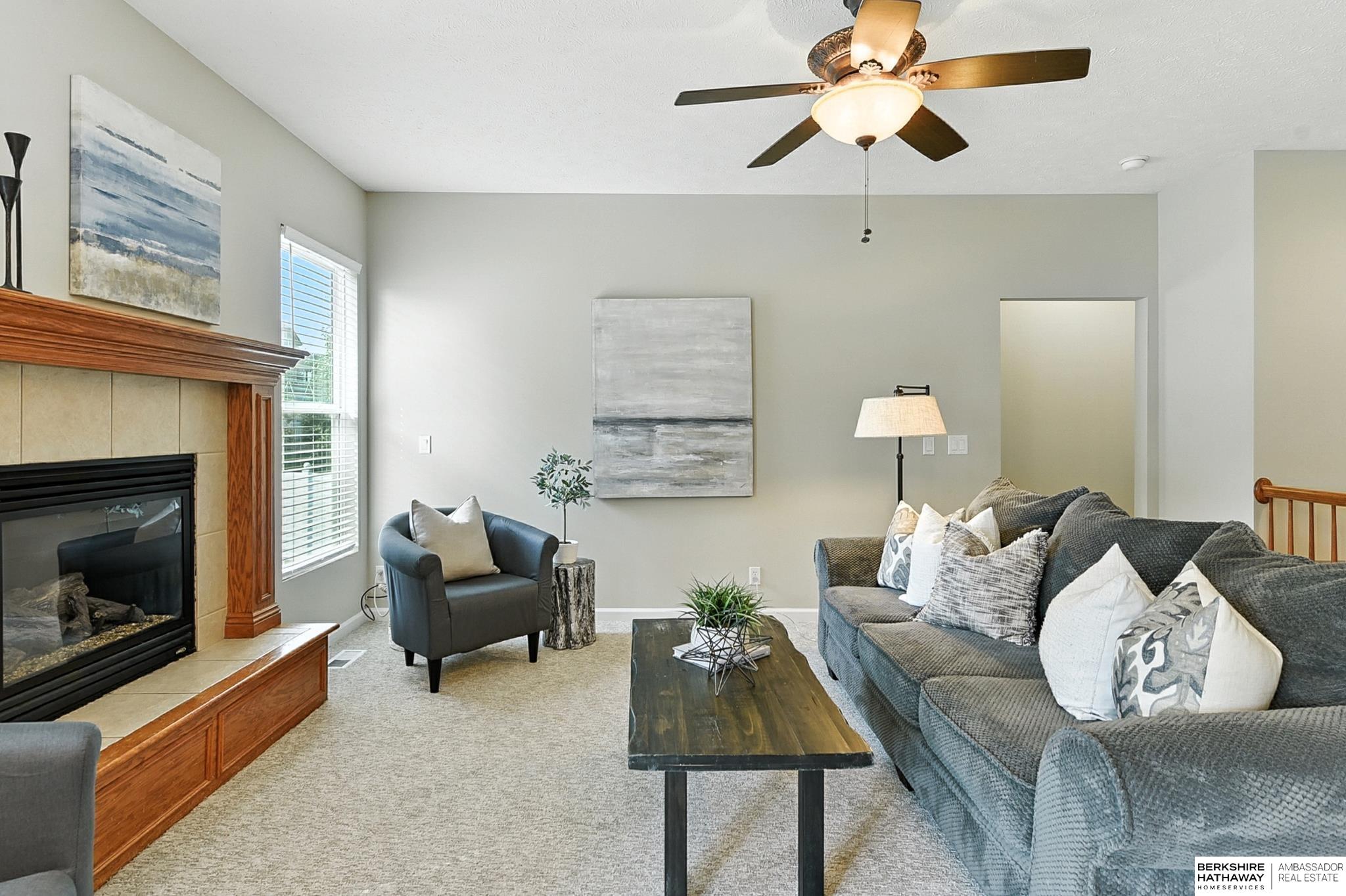 Omaha, Nebraska 68136, United States, 4 Bedrooms Bedrooms, ,3 BathroomsBathrooms,Residential,Pending,199051