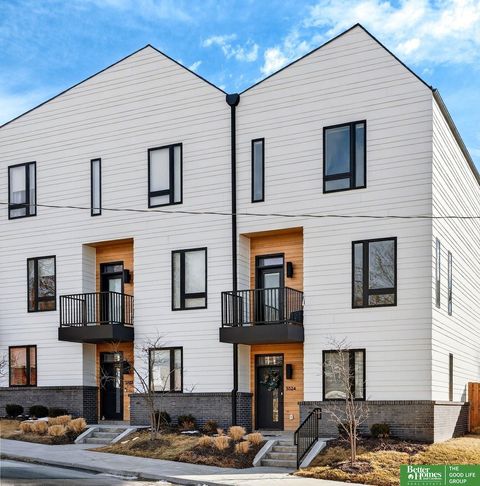 Photo of 5324 Elmwood Plaza, Omaha, NE 68106 (MLS # 22605163)