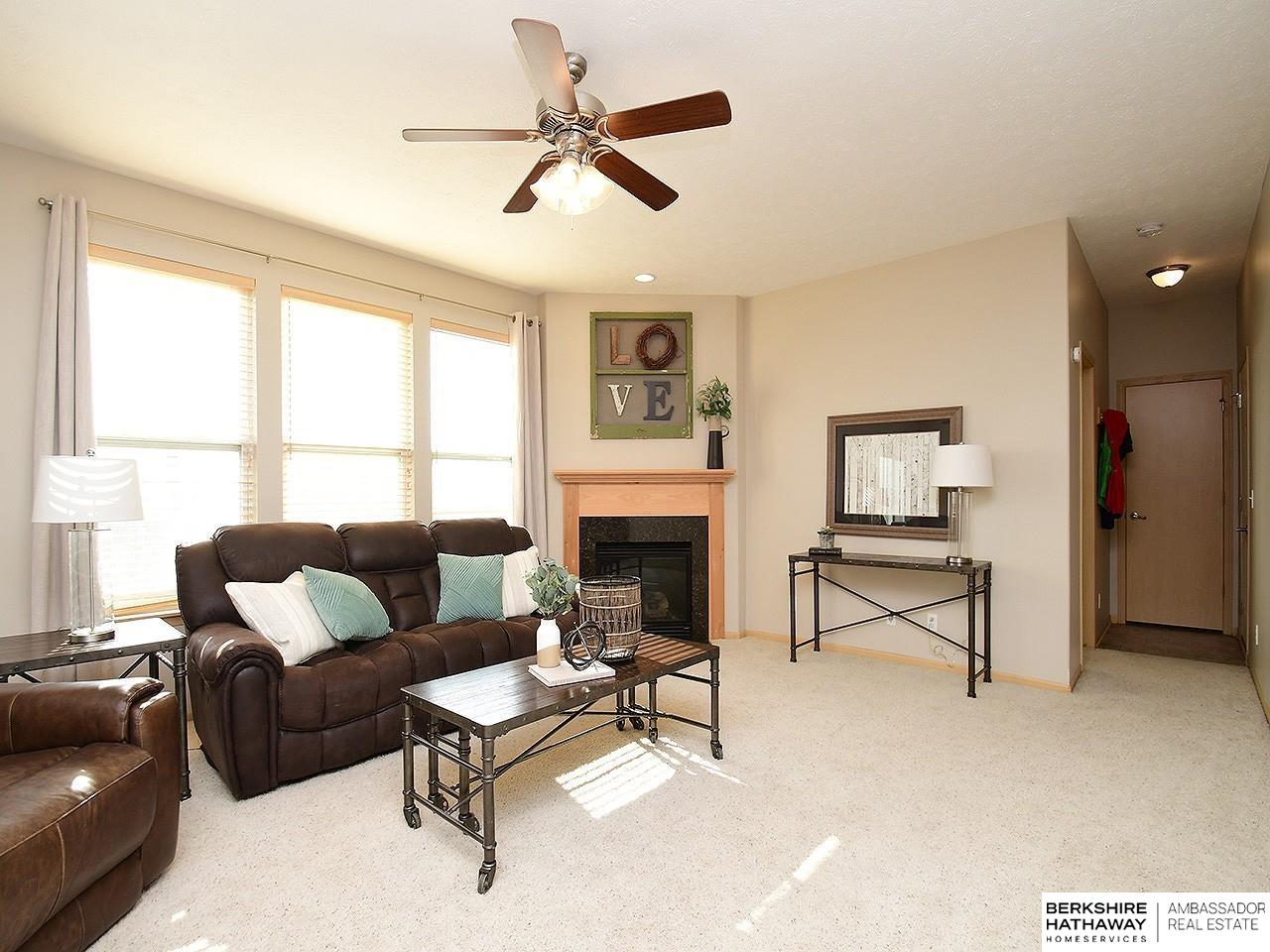 Papillion, Nebraska 68046, United States, 5 Bedrooms Bedrooms, ,3 BathroomsBathrooms,Residential,Pending,111467