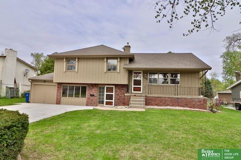 Photo of 7105 Pine Drive, La Vista, NE 68128 (MLS # 22610516)