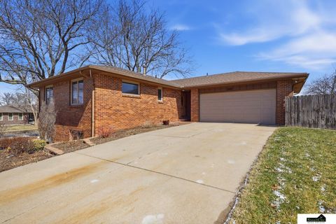 Photo of 5100 S 32Nd Street, Lincoln, NE 68516 (MLS # 22606475)