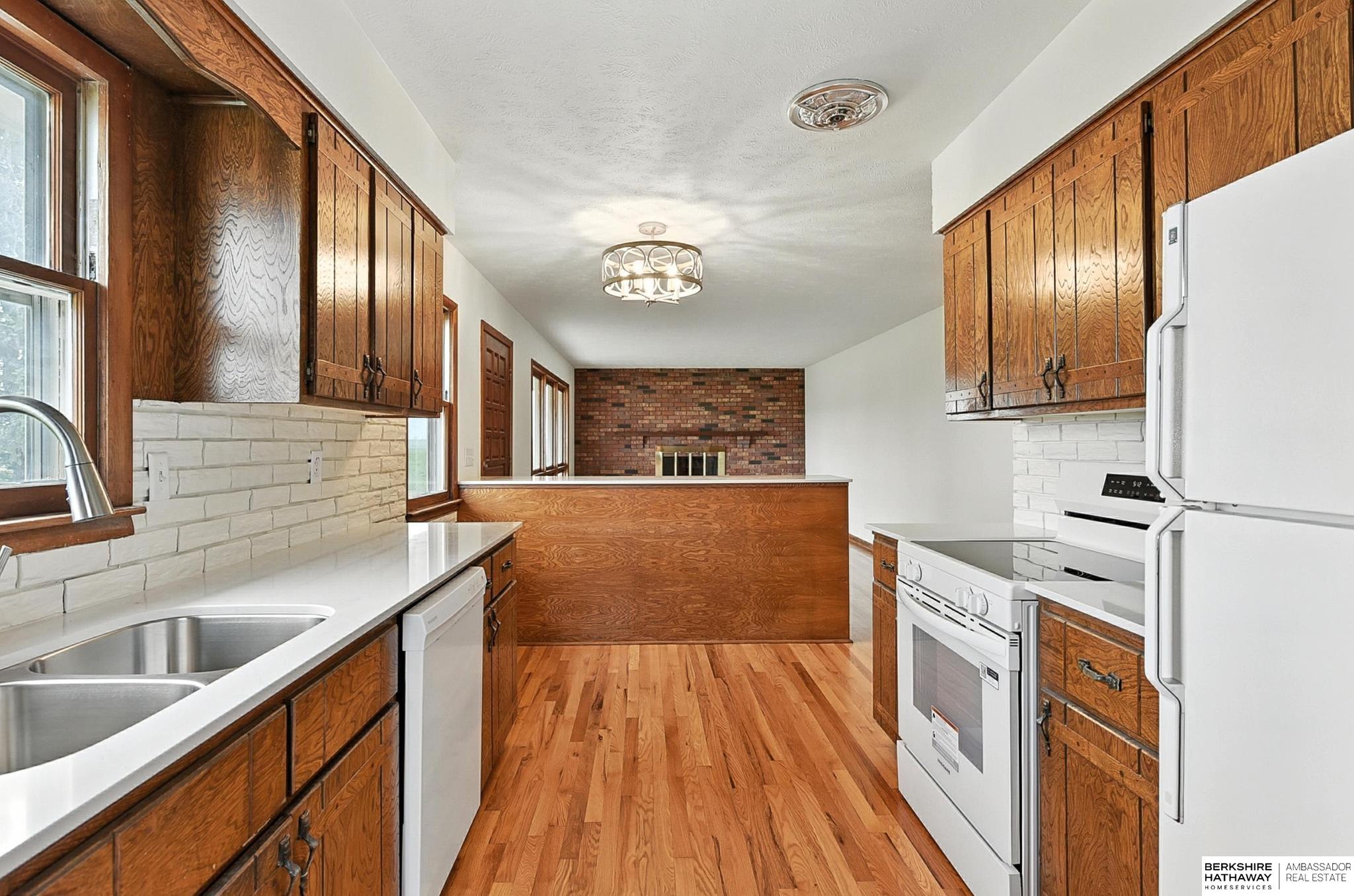 Louisville, Nebraska 68037, United States, 3 Bedrooms Bedrooms, ,1 BathroomBathrooms,Residential,Active,185055