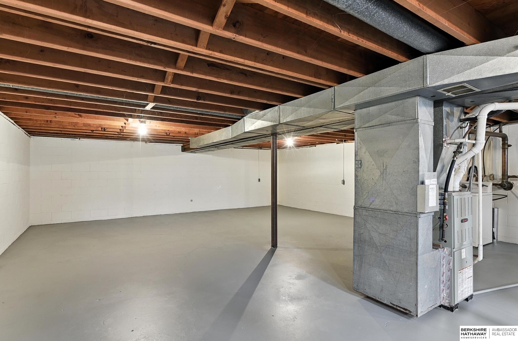 Louisville, Nebraska 68037, United States, 3 Bedrooms Bedrooms, ,1 BathroomBathrooms,Residential,Active,185055