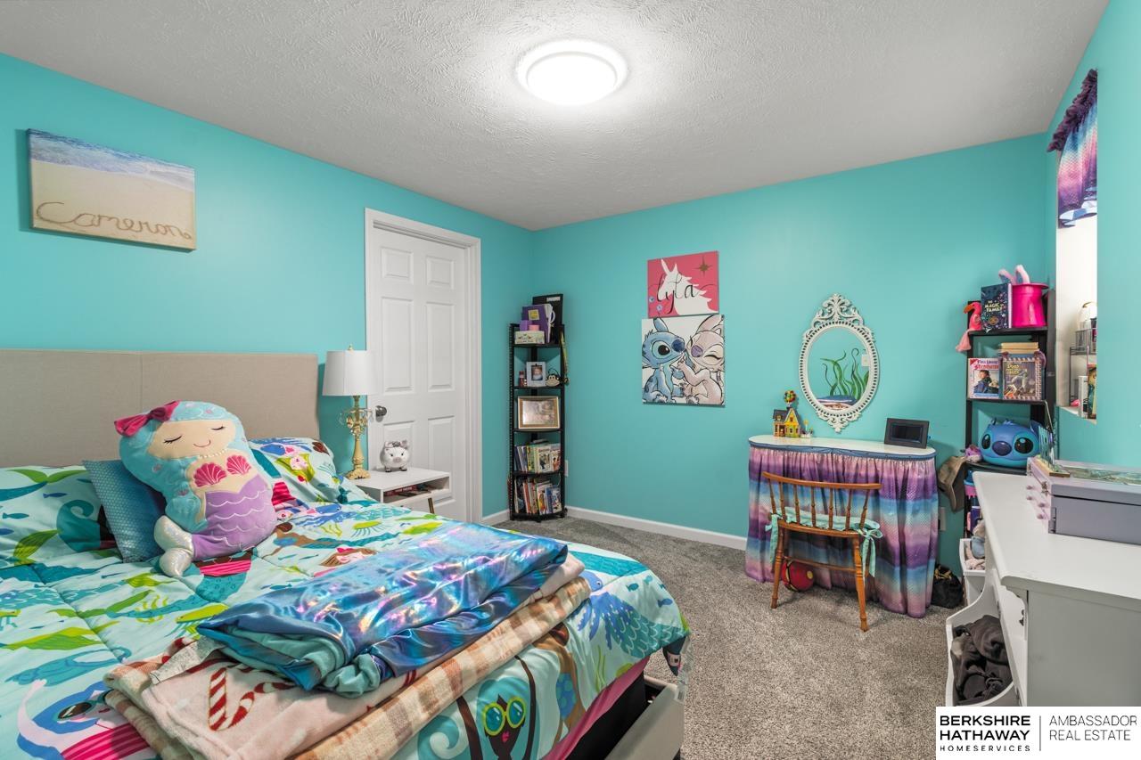 Omaha, Nebraska 68122, United States, 4 Bedrooms Bedrooms, ,3 BathroomsBathrooms,Residential,Active,189521