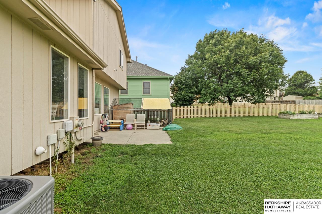 Omaha, Nebraska 68122, United States, 4 Bedrooms Bedrooms, ,3 BathroomsBathrooms,Residential,Active,189521