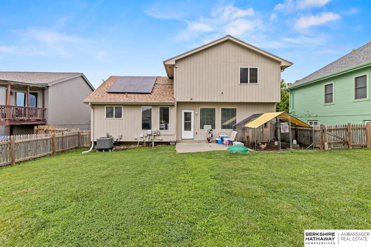 Omaha, Nebraska 68122, United States, 4 Bedrooms Bedrooms, ,3 BathroomsBathrooms,Residential,Active,189521