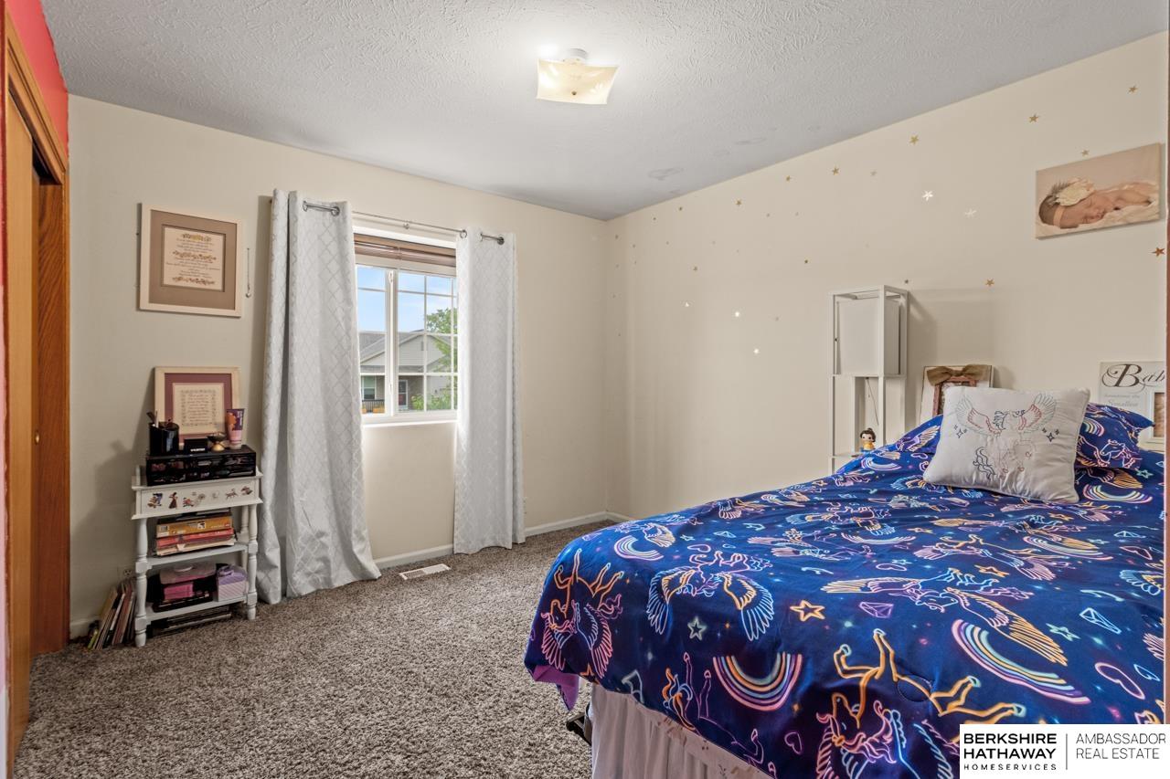 Omaha, Nebraska 68122, United States, 4 Bedrooms Bedrooms, ,3 BathroomsBathrooms,Residential,Active,189521