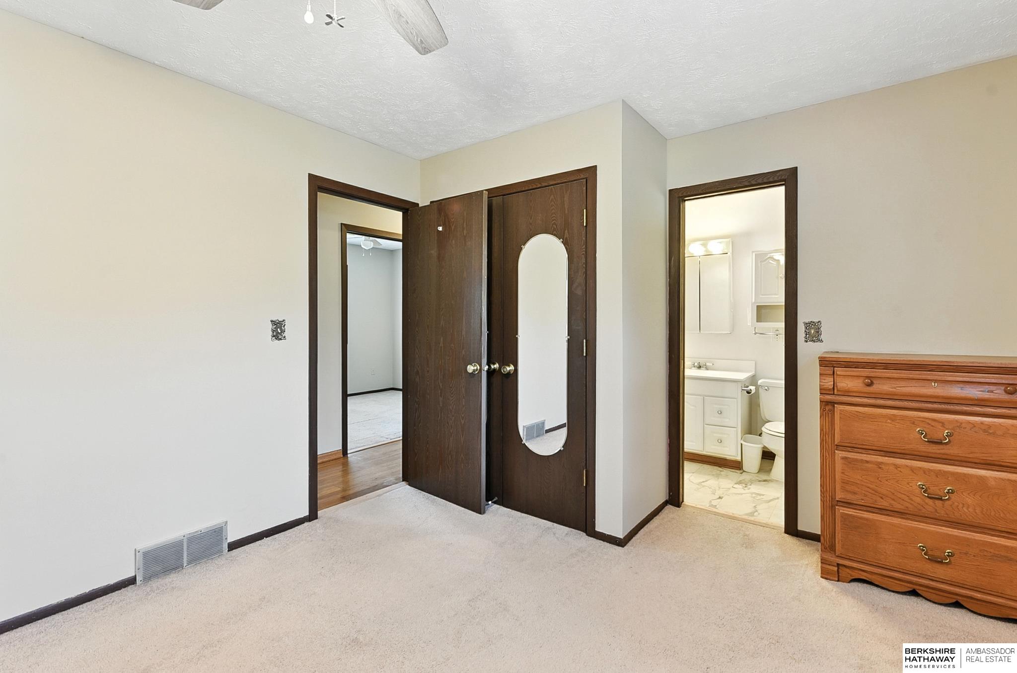 Omaha, Nebraska 68138, United States, 3 Bedrooms Bedrooms, ,2 BathroomsBathrooms,Residential,Active,218518