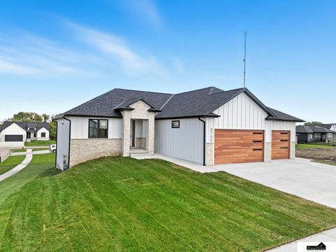 Photo of 8700 Honeybee Lane, Lincoln, NE 68526 (MLS # 22526887)