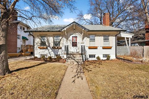 Photo of 5010 Lafayette Avenue, Omaha, NE 68132 (MLS # 22602053)