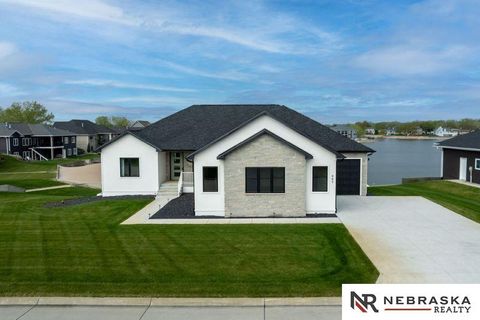 Photo of 962 S Red Cedar Lane, Columbus, NE 68601 (MLS # 22611075)