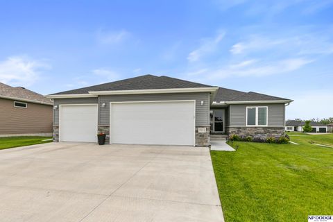 Photo of 7312 N 49 Street, Lincoln, NE 68514 (MLS # 22615098)