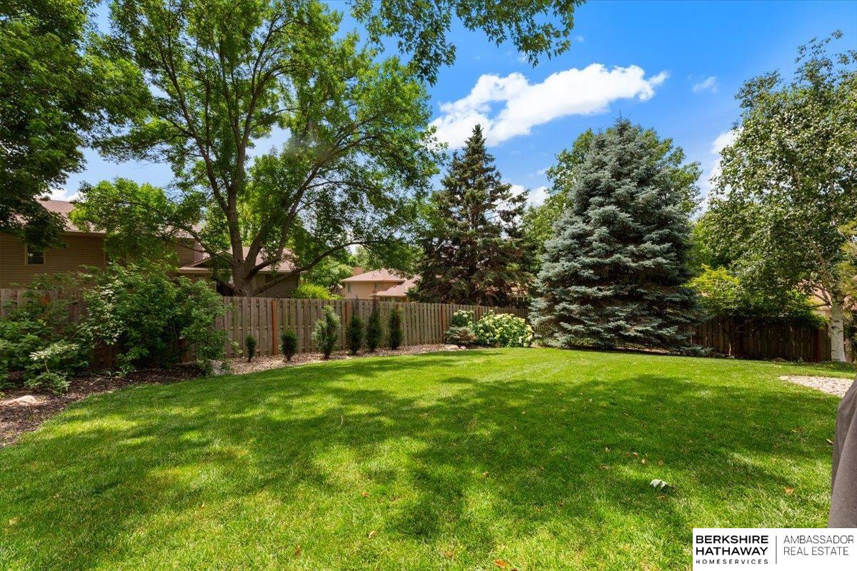 Omaha, Nebraska 68154, United States, 4 Bedrooms Bedrooms, ,3 BathroomsBathrooms,Residential,Active,154642